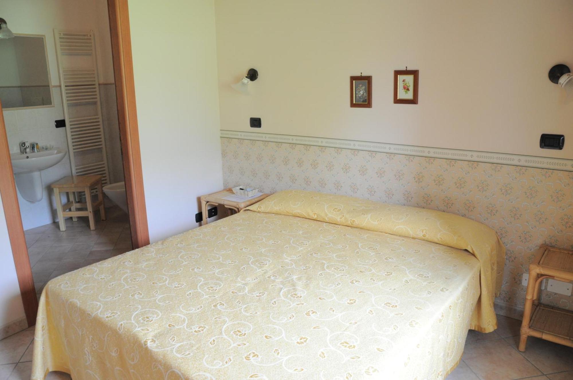 Agriturismo Corte Dei Fiori Caprino Veronese Extérieur photo