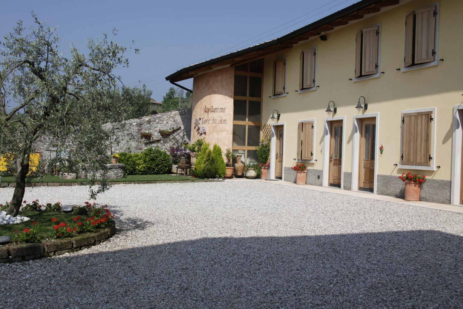 Agriturismo Corte Dei Fiori Caprino Veronese Extérieur photo